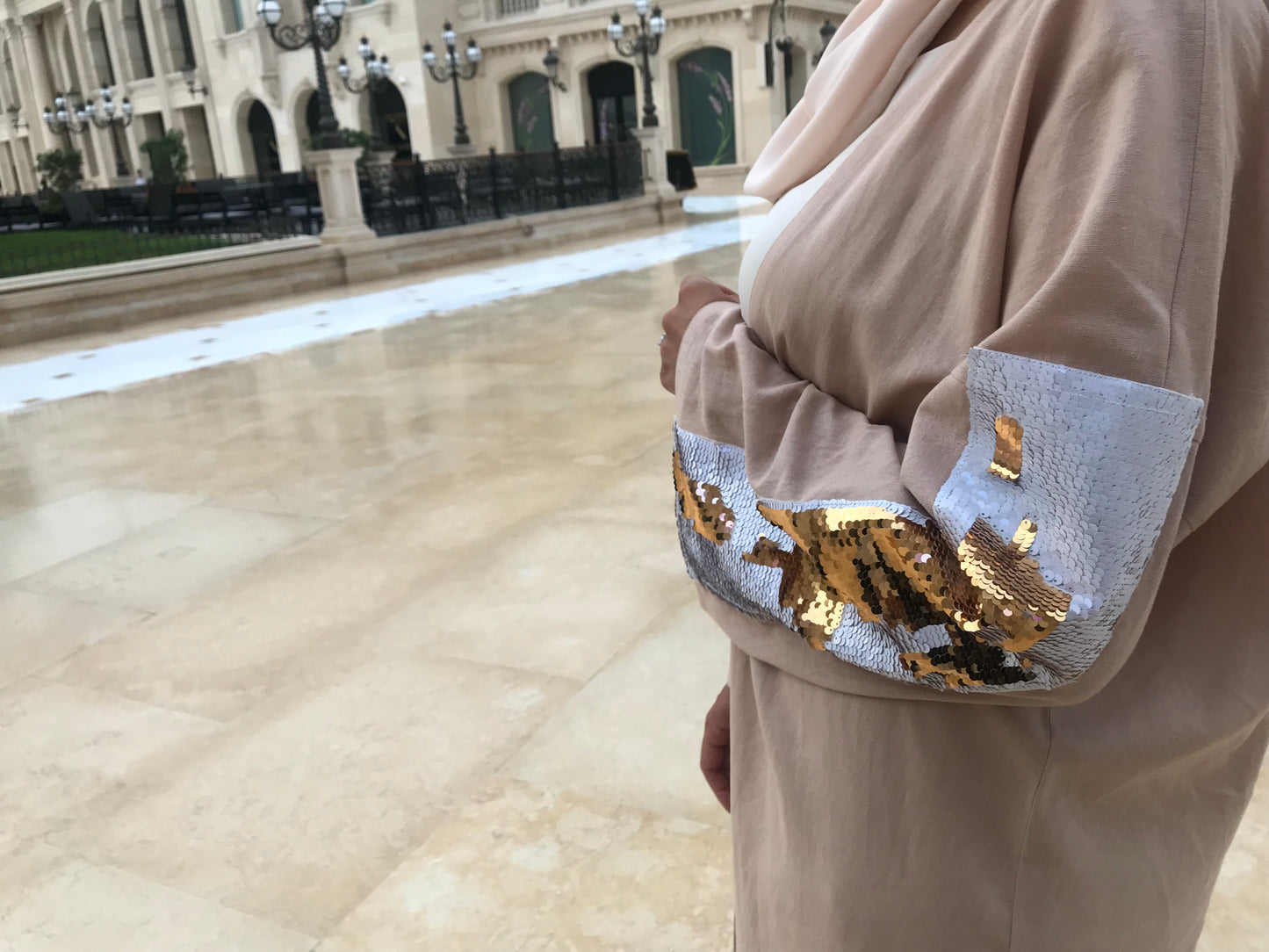 Chic In Beige - RULACOUTURE