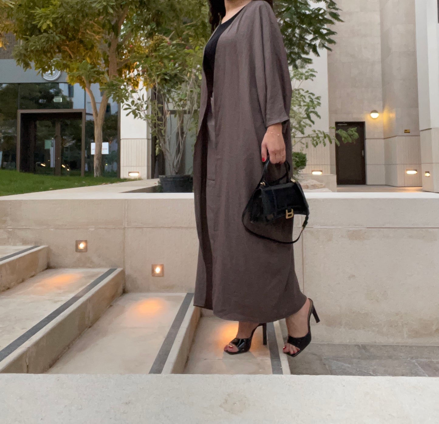 Hewa Three Piece Abaya - RULACOUTURE