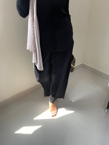 Two Piece Pleat Co-ord - RULACOUTURE 