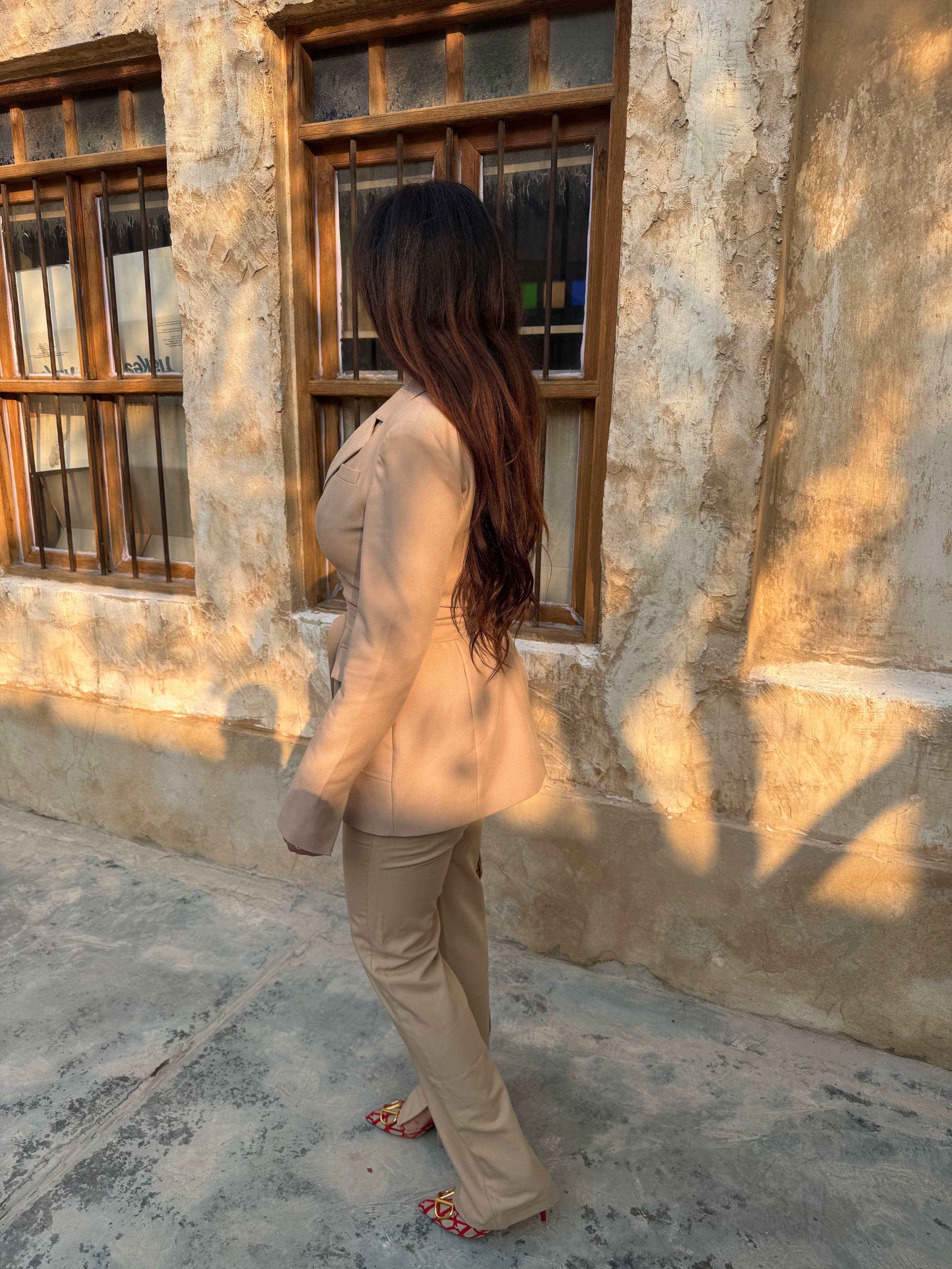 THE RULA HOURGLASS BLAZER