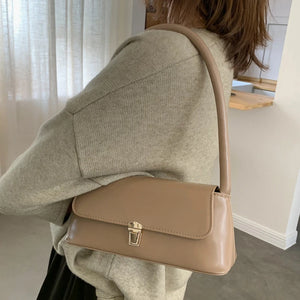 Open image in slideshow, The Charlotte Mini Saddle Bag
