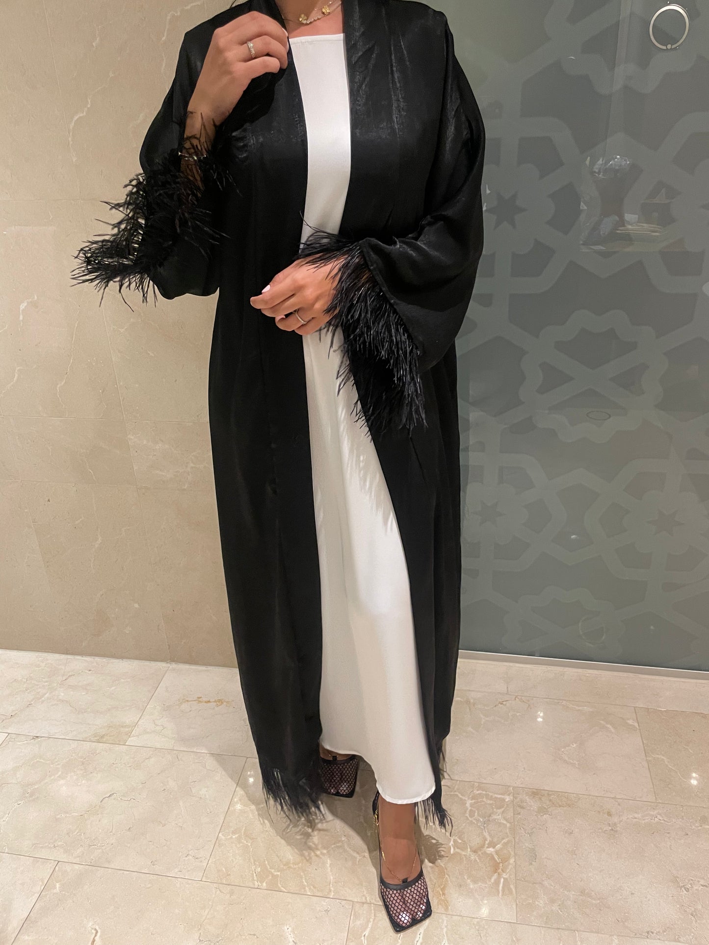 Gina Feather Abaya - RULACOUTURE 